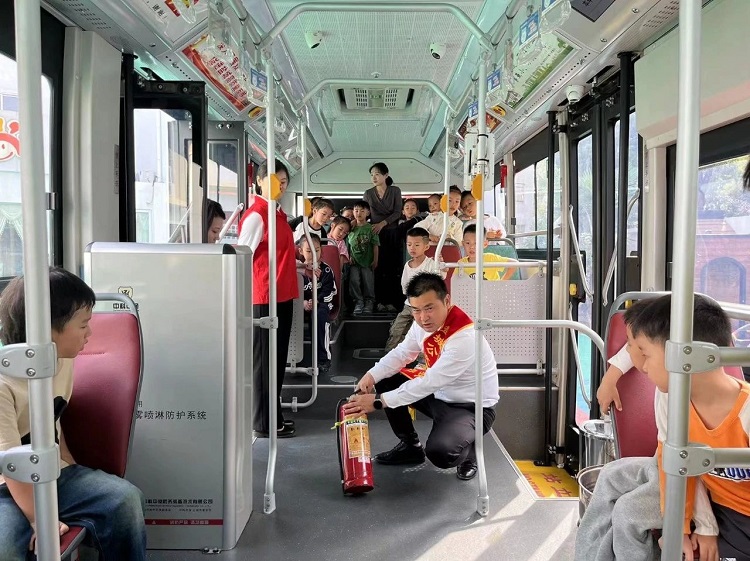 車(chē)廂2.jpg